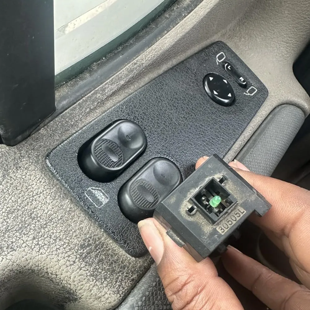 L96A Heavy Duty Power Window Switch for Freightliner Cascadia 2007-2018 Accessories Replace 901-5203 12862662