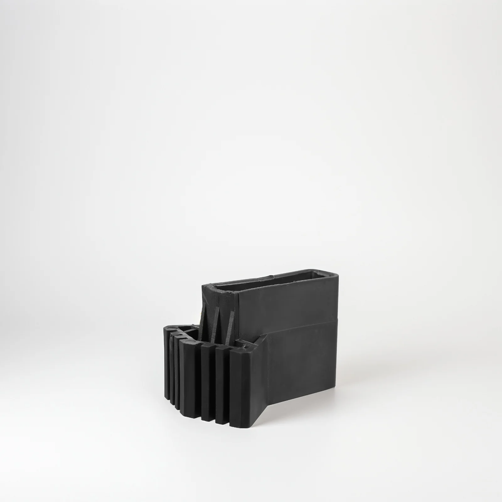 

4Pcs Safe Ladder Pads Reliable Ladder Feet Accessories with Strong Grip Non-Slip Rubber Foot Pad for Home Garage Use