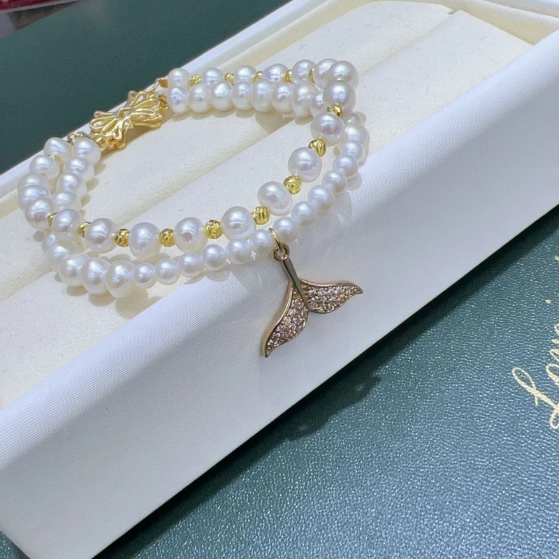 

Fish Tail Pearl Bracelet Double Layer Stacked Exquisite Light Luxury Design High-end Niche Hand Jewelry Bracelet