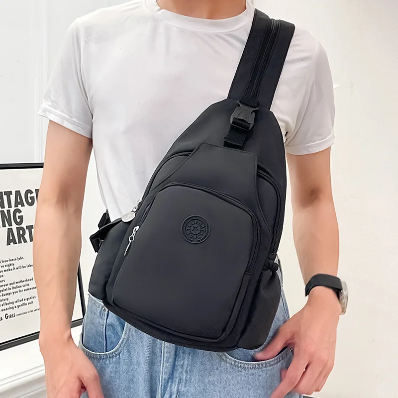 OutdoorTravel 2025new نمط حقيبة واحدة أربعة الظهر متعددة الوظائف الترفيه سعة كبيرة حقيبة صدر للرجال خفيفة الوزن متعددة الأغراض على ظهره