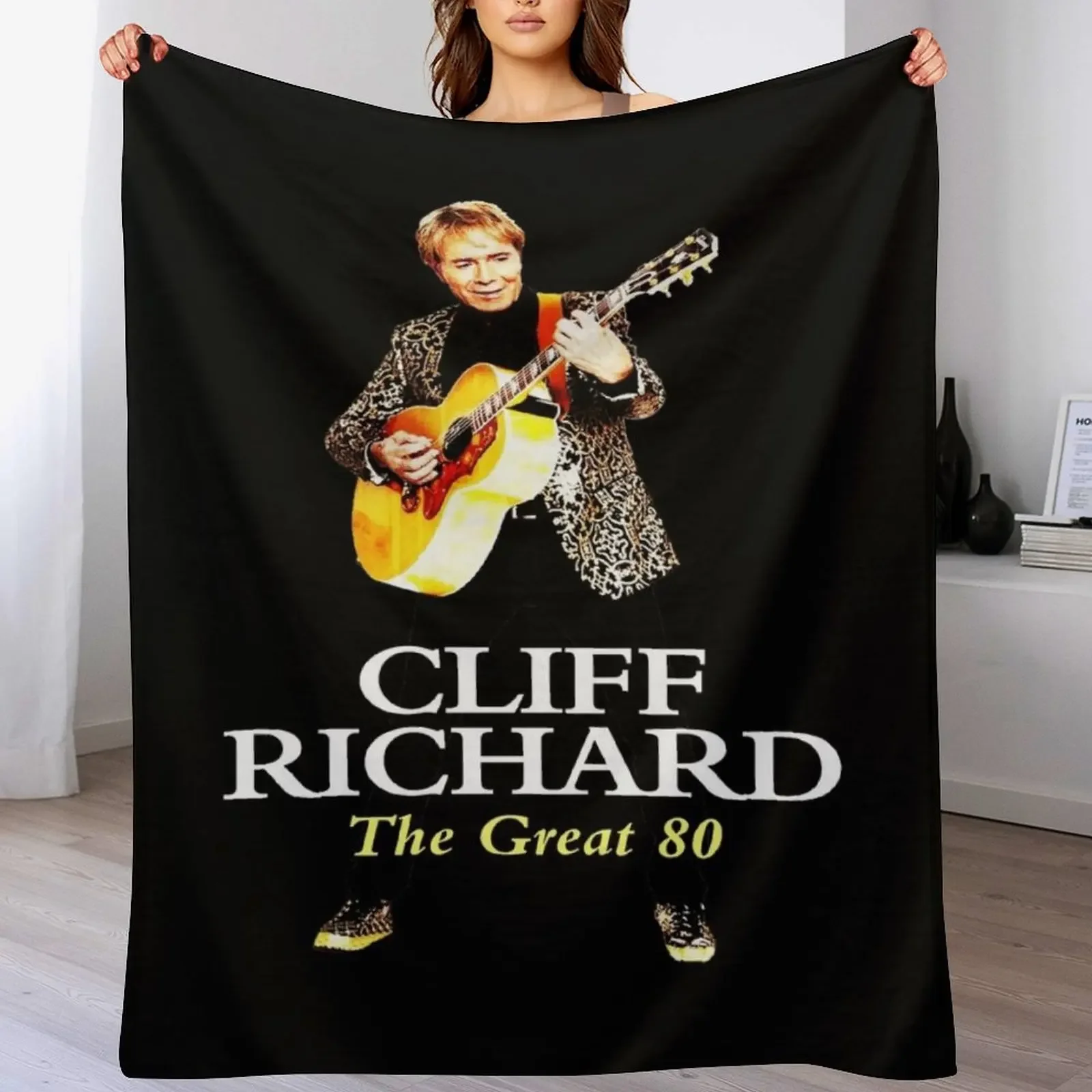 

Best Clear Design of American Legend Singer SongwriterActor Cliff Richard Throw Blanket Hair Summer Flannel Blankets