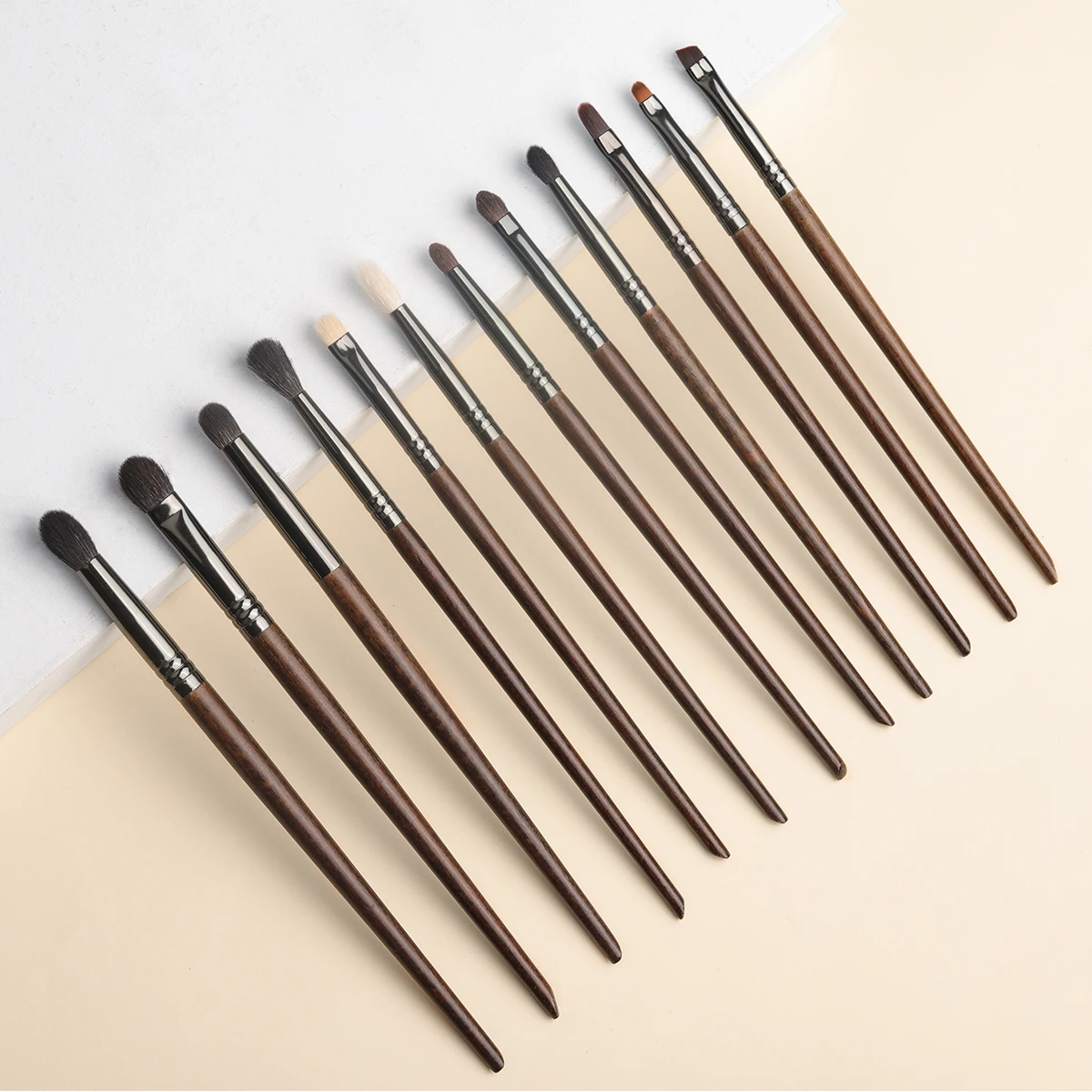 BETHY BEAUTY 12 PCS Makeup Brushes Set Kit Goat Hair Cosmetic Makeup Tool Blending Brush Eye Shadow Brush