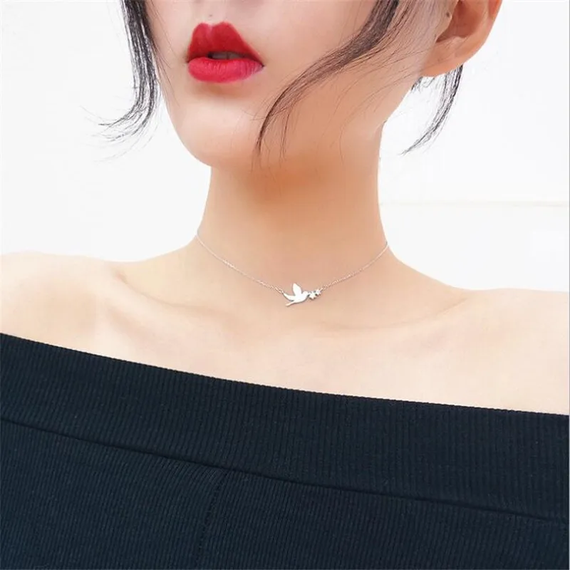 Cute Popular Creative Exquisite Fashion 925 Sterling Silver Jewelry Temperament Swallow Bird Crystal Pendant Necklaces XL077