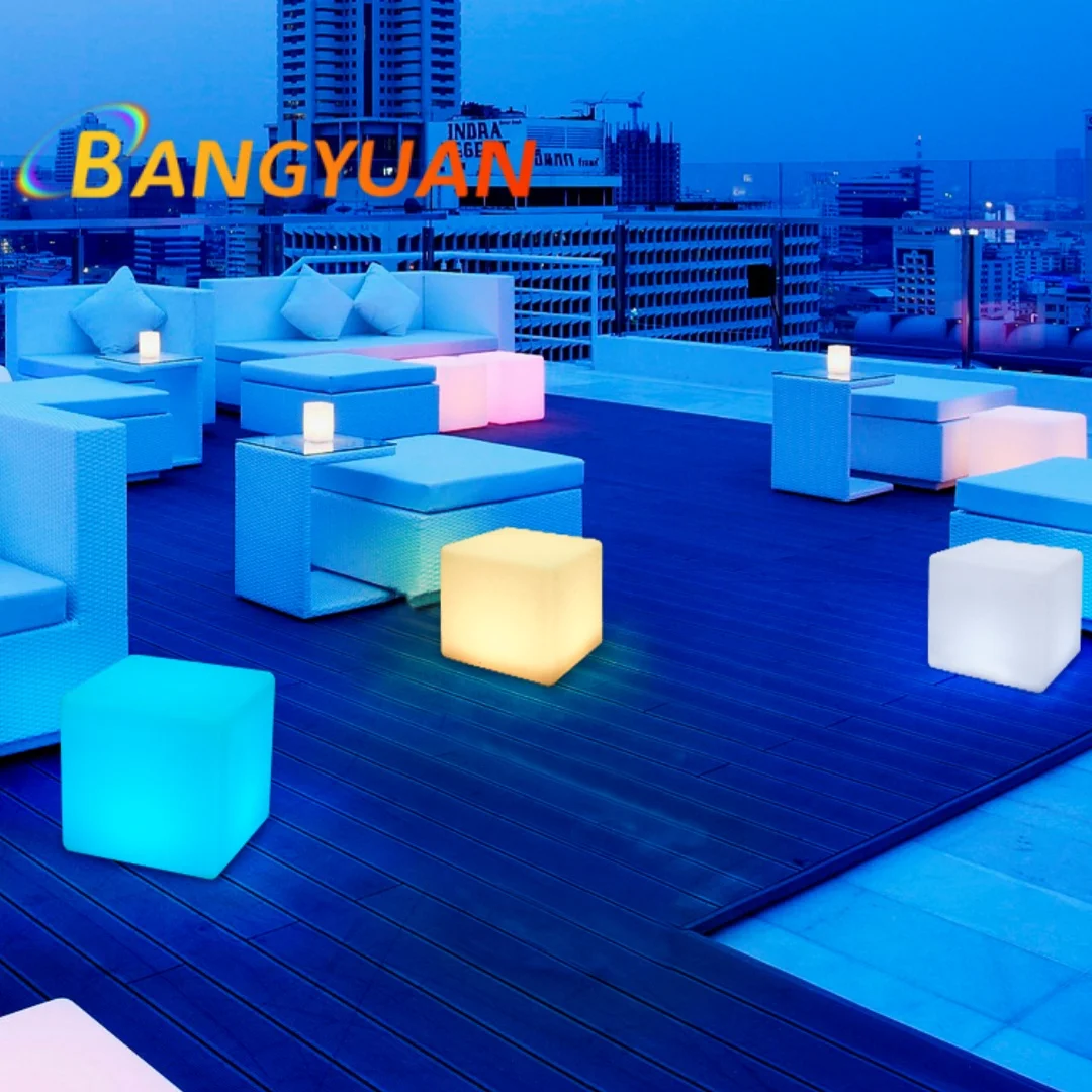 Customized Free Logo  Light LED Cube Night Light with Remote Control Led Cube Light  Cube Led Table Lamp Restaurant Sourcing