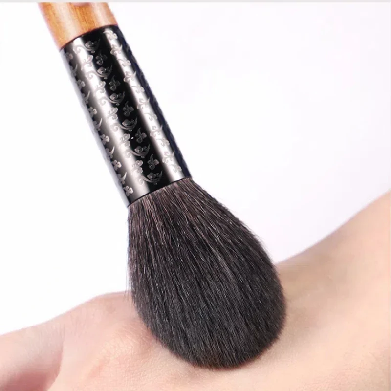 CHICHODO Professional animal hair makeup brush Precise loose powder brush powder Simple beauty tools - Goat Hair -F203