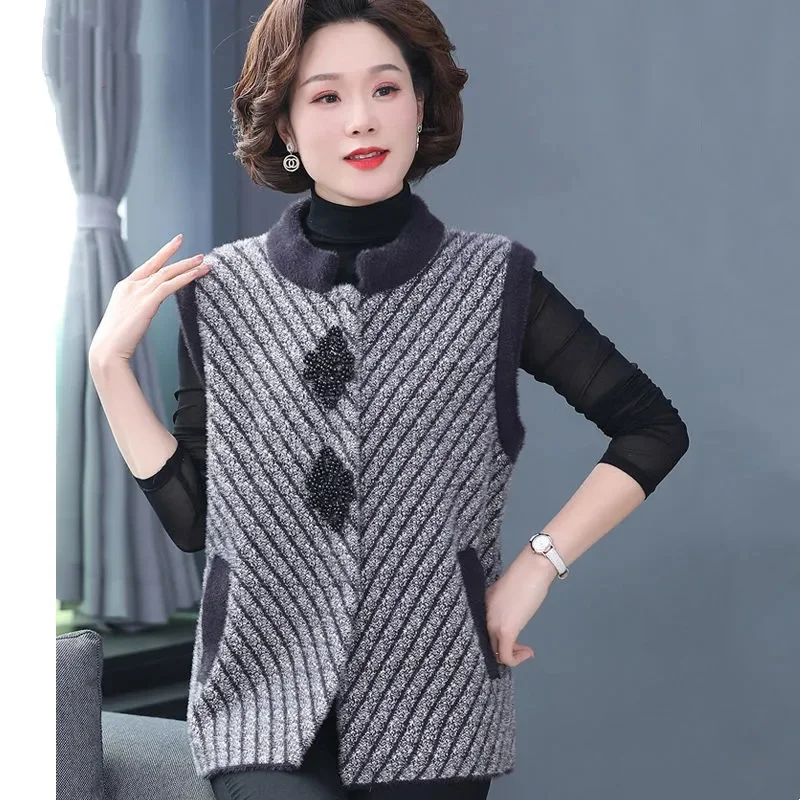 Foreign Mothers Wear Spring Autumn Winter New Vest Sleeveless Jackets Middle-Aged Elderly Women Sleeveless Coat Female Waistcoat