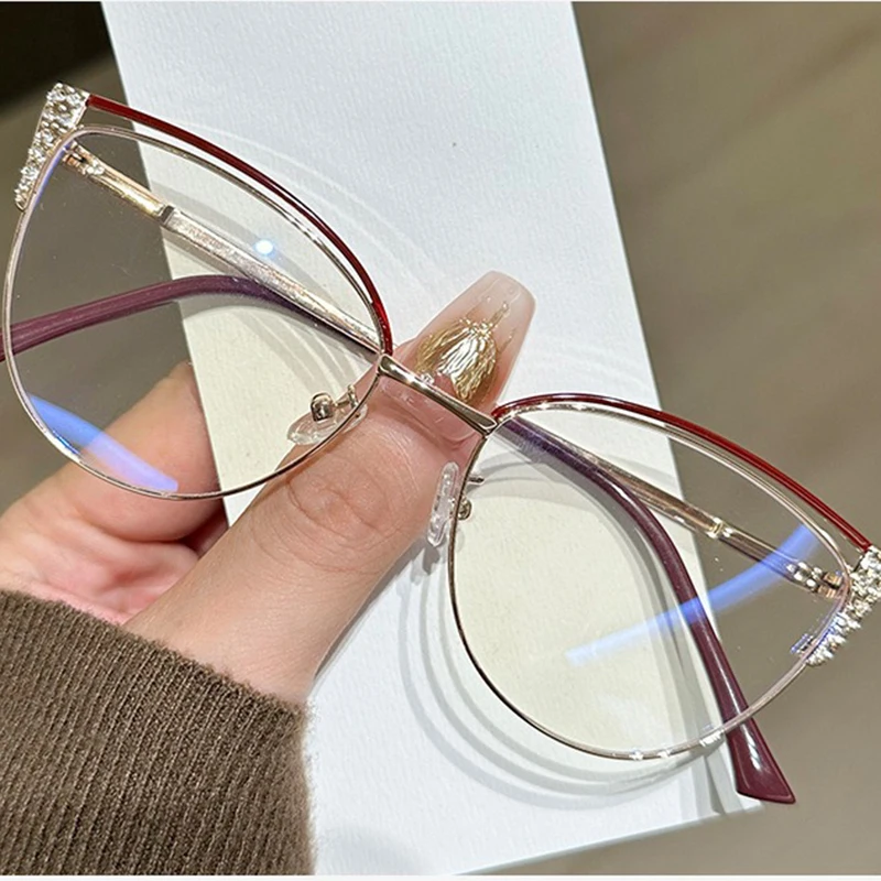 Rhinestone Studded Anti-blue Light Glasses Transparent Metal Frame Square Frame Myopia Glasses Anti Radiation Eye Protective view 4