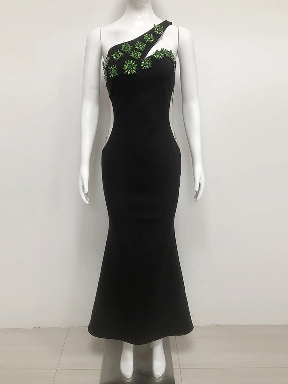 

Shining Diamond Women Long Dresses Fashion One Shoulder Sleeveless Bandage Vestidos Female Bodycon Evening Cocktail Party Gowns