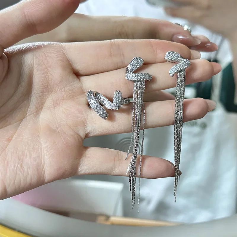 

Роскошные серьги с кисточками в стиле MDL Moissanit1, 18K с имитацией кролика