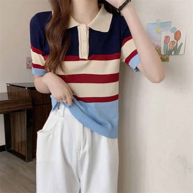 Letnia Nowa Damska Koszulka w Paski z Dzianiny, Krótki Rękaw, Casualowy Krój Slim Fit, Poliester, Modna, Przeciwstarzeniowa