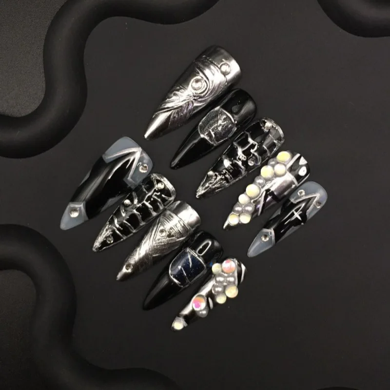 10PCS Gothic Dark Star Handmade Nails Sweet Cool Metallic Silver 3D Embossed Almond Press on Nails Trendy False Nails for Women