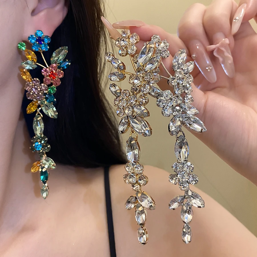 Luxury Copper Rhinestone Floral Statement Earrings Long Sparkling Flower Dangle Earring for Wedding Banquet & Evening Jewelry