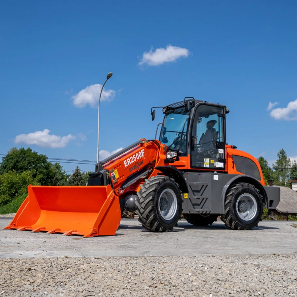 CE EVERUN ER2500F 2.5ton Multifungsi EPA Hidrolik Teleskopik Front End min Front Articulating Small Wheel Loader