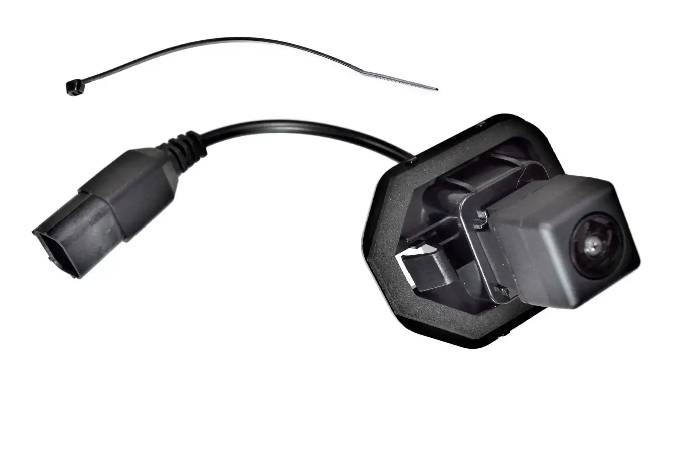 كاميرا احتياطية للرؤية الخلفية BUCNI-915N تناسب المحدد: 2015-2019 NISSAN MURANO S/SL/SV/PLATINUM، 2016-2018 NISSAN MAXIMA 3.5S/3.5SV/3.5