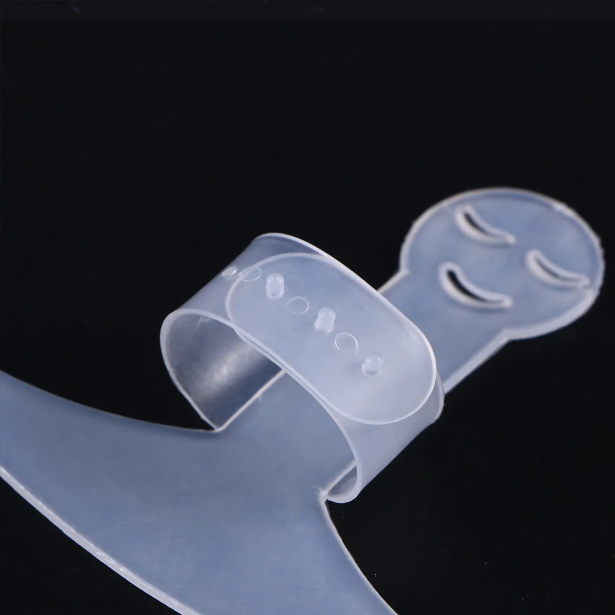 2Pcs Kitchen Hand Protector Anti-Cut Finger Guard White PP Pe Adjustable Finger Safety Tool Anti-Cut Hand Protector