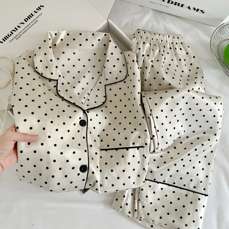 High-end Retro Set of Pajamas Featuring Simple Polka Dots. Casual Spring/autumn Lightweight Long-sleeved Home Wear.