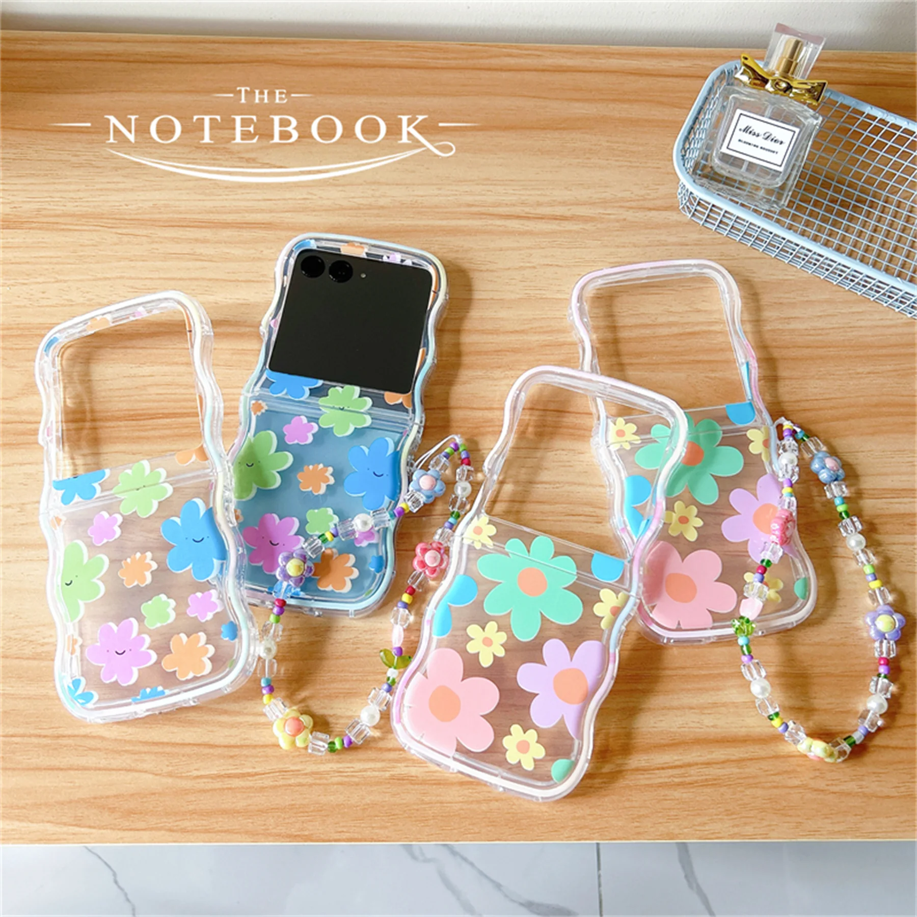 Korean Cute Smiley Floral Flower Rainbow Love Heart Wavy Case with Bracelet for Motorola Razr 40ultra Razr40ultra Back Cover