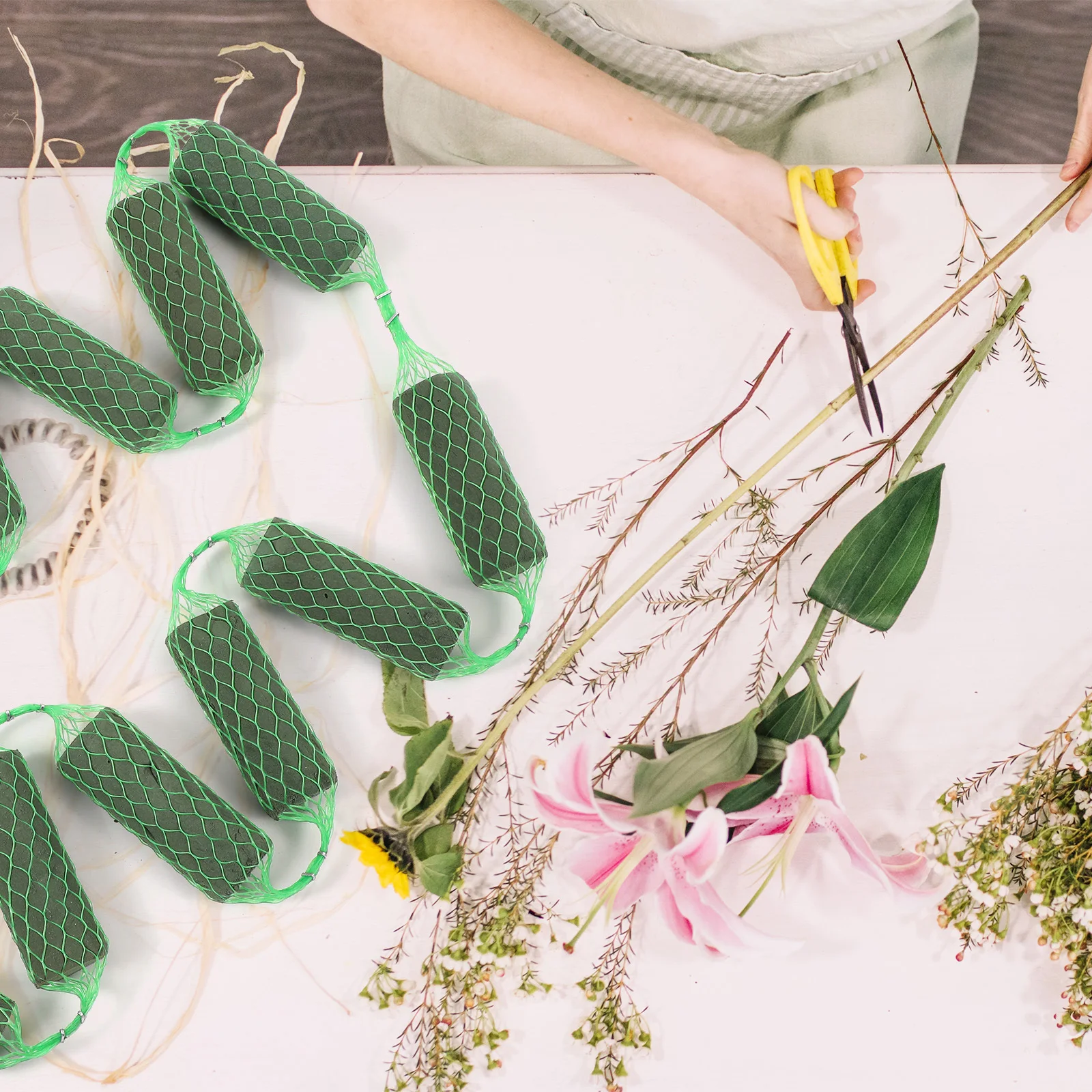 

Decor Flower Brick Floral Spume Sausage Shape Mud for Wedding Arch Table Arrangement Garden DIY Flower Design Tools