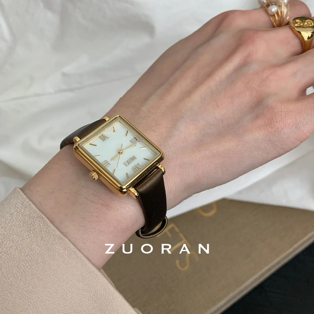 New Brown Square-Shaped Stylish And Sophisticated Women'S Watch, Trendy And Elegant Women'S Watch, Watch Accessory.