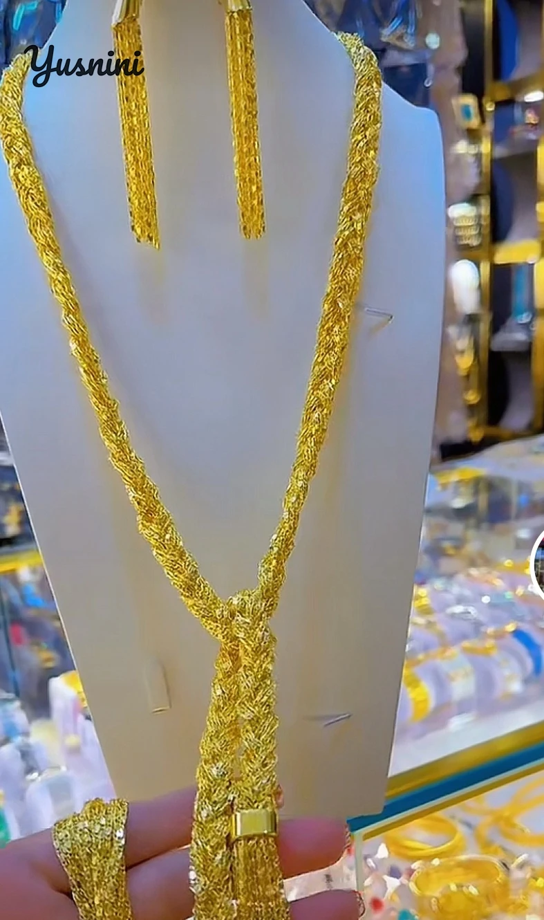 

New Dubai 24K Gold Plated High end Customized Necklace, Earrings, Bracelet, Wedding Party Jewelry Set for Lovers DD10720