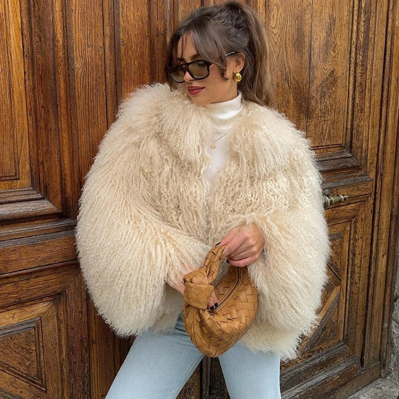

TARUXY Luxurious Fluffy Fur Coat Women's Solid Lapel Long Sleeves Thickening Maomao Faux Fur Coat Female Winter Elegant Jackets