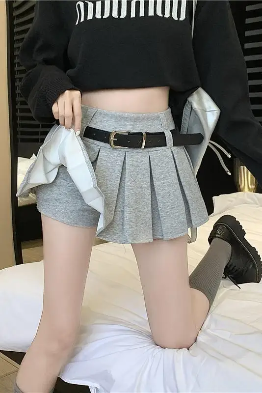 Hot girl high waisted pleated skirt for women in autumn and winter, small stature, slim and light proof A-line short skirt pants