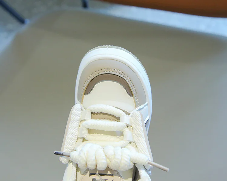 2026 Neue Kinder-Sportschuhe für Frühling und Herbst – Trendige High-Top-Freizeitschuhe für Jungen und Mädchen – Modische Dopamin-Laufschuhe – Detail 20