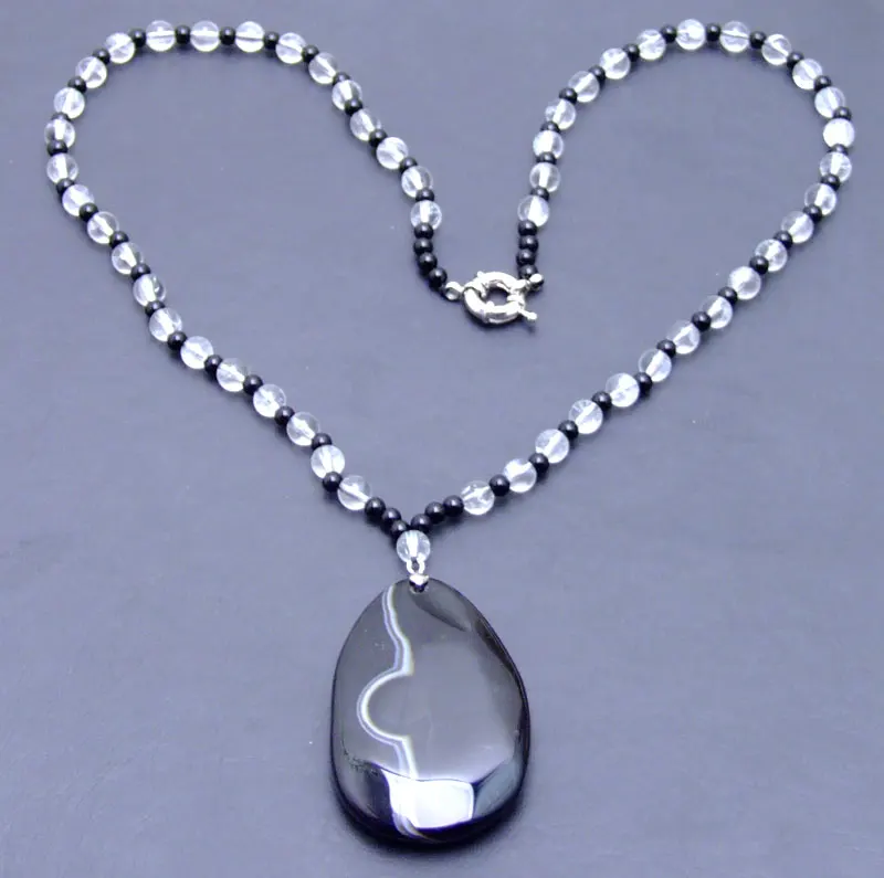 Qingmos 40*60mm Oval Natural Black Agate Pendant Necklace for Women with 6mm Crystal and Black Agate Necklace Long Necklace 20