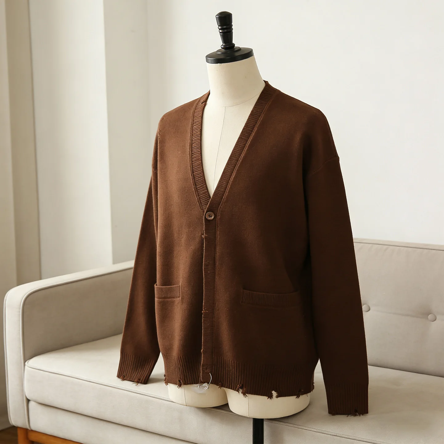 

Мужской вязаный кардиган свободного кроя из высококачественной плотной ткани, винтажный, с длинными рукавами, V-образным вырезом, теплый, повседневный.