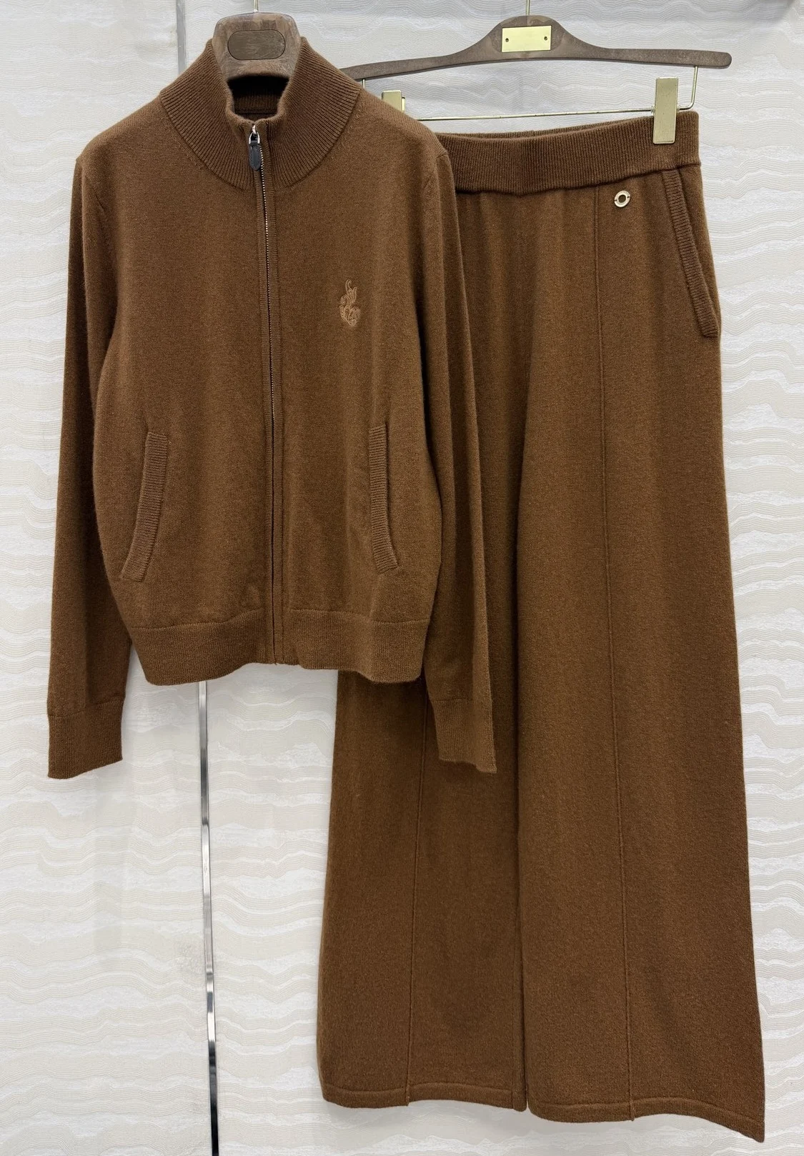 27ss 100% cashmere brand knitted jacket + pant designer suit set clothing for women
