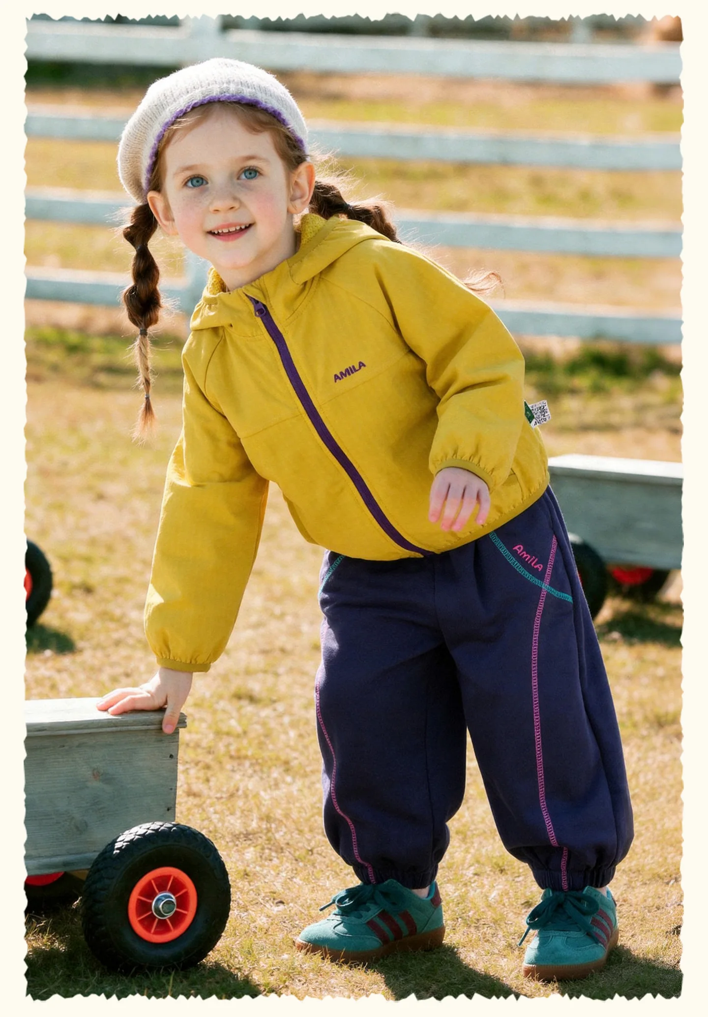 Amila 2026 Herbst Neue Kinder-Freizeithose Sportliche Hose mit Bündchen, Farbblock-Streifen, Marken-Stickerei, Modische, Bequeme Alltagshose – Detail 13