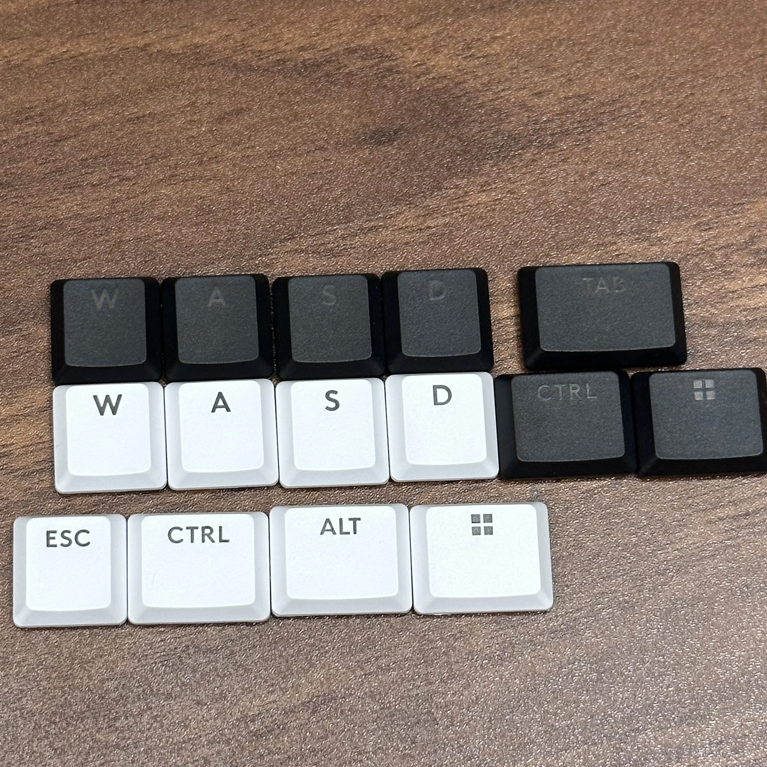 New Original Keycaps G915X/G915XTKL/G515 Mechanical Keyboard Light-transmitting PBT Matte Lost Key Replacement