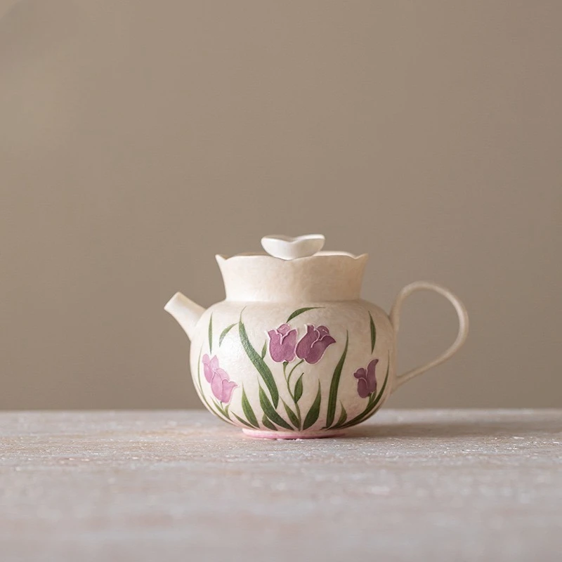 Soda Yellow Glaze Stacked Painted Tulip Ceramic Teapot Ladies High Value Flower Teapot Anti-scalding Teapot Kung Fu Master Cup