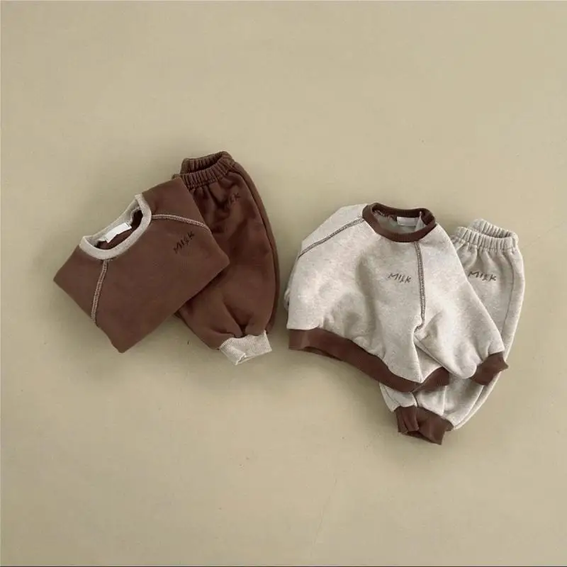 

2025 Winter New Baby Long Sleeve Clothes Set Boys Girls Fleece Sweatshirt + Casual Pants 2pcs Suit Infant Thick Warm Outfits