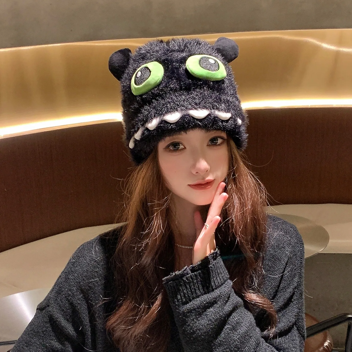 Hats Women's Autumn/Winter Small Fresh Plush Thick Knitted Cap Winter Cartoon Monster Warm Knitted Hat