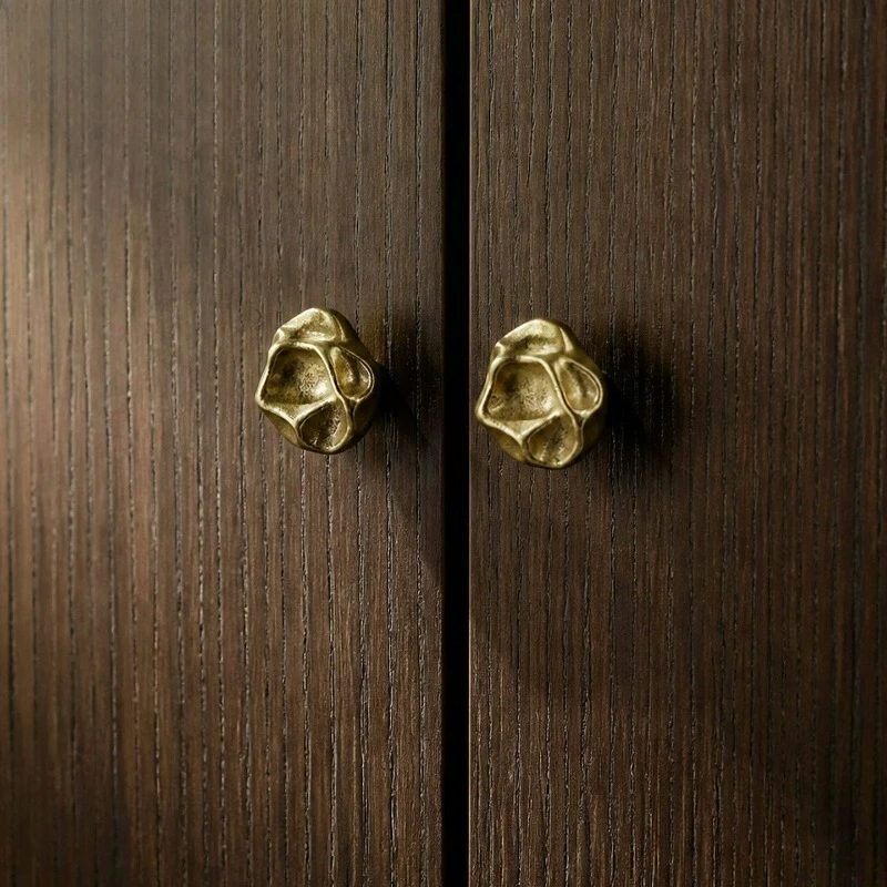 Brass French Gold Light Luxury Personalized Creative Handle Wardrobe Door Nordic Antique Drawer Cabinet Single Hole Small Handle