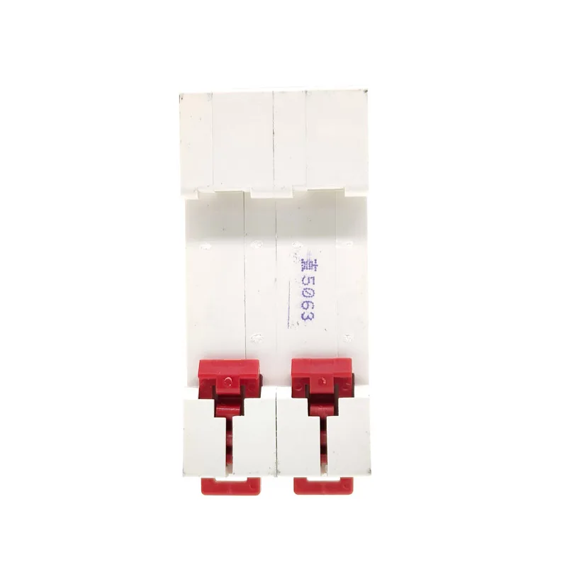 DC500V DC1000V DZ47 2P Solar Mini Circuit Breaker Overload Protection Switch 10A 16A 20A 25A 32A 40A 63A DC MCB For PV System