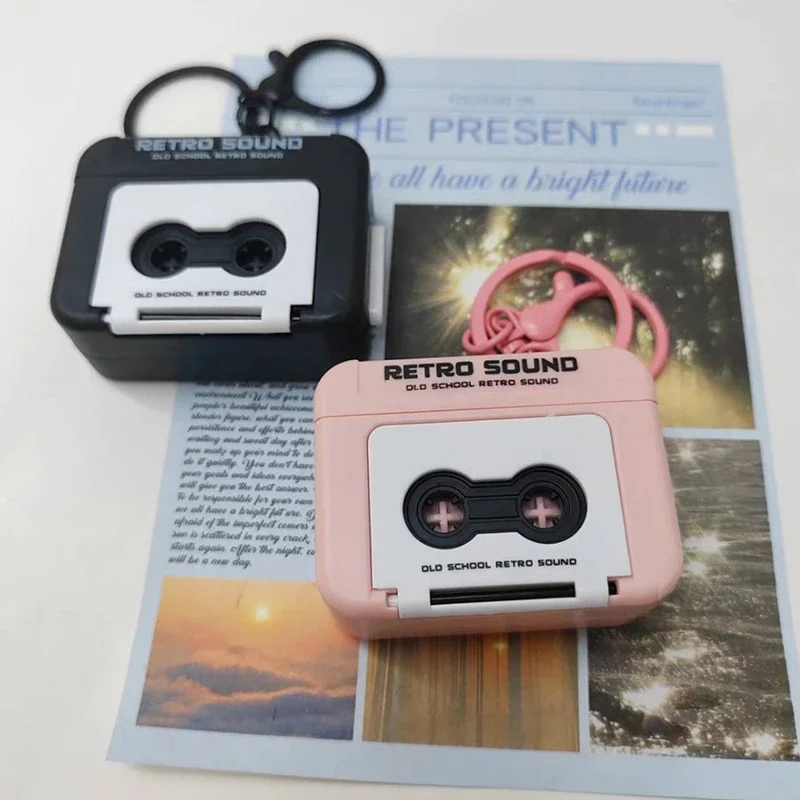 Vintage Cassette Recorder Music Key Chain Pendant Cute Mini Player Commemorative Keyring For Couple Jewelry Gift