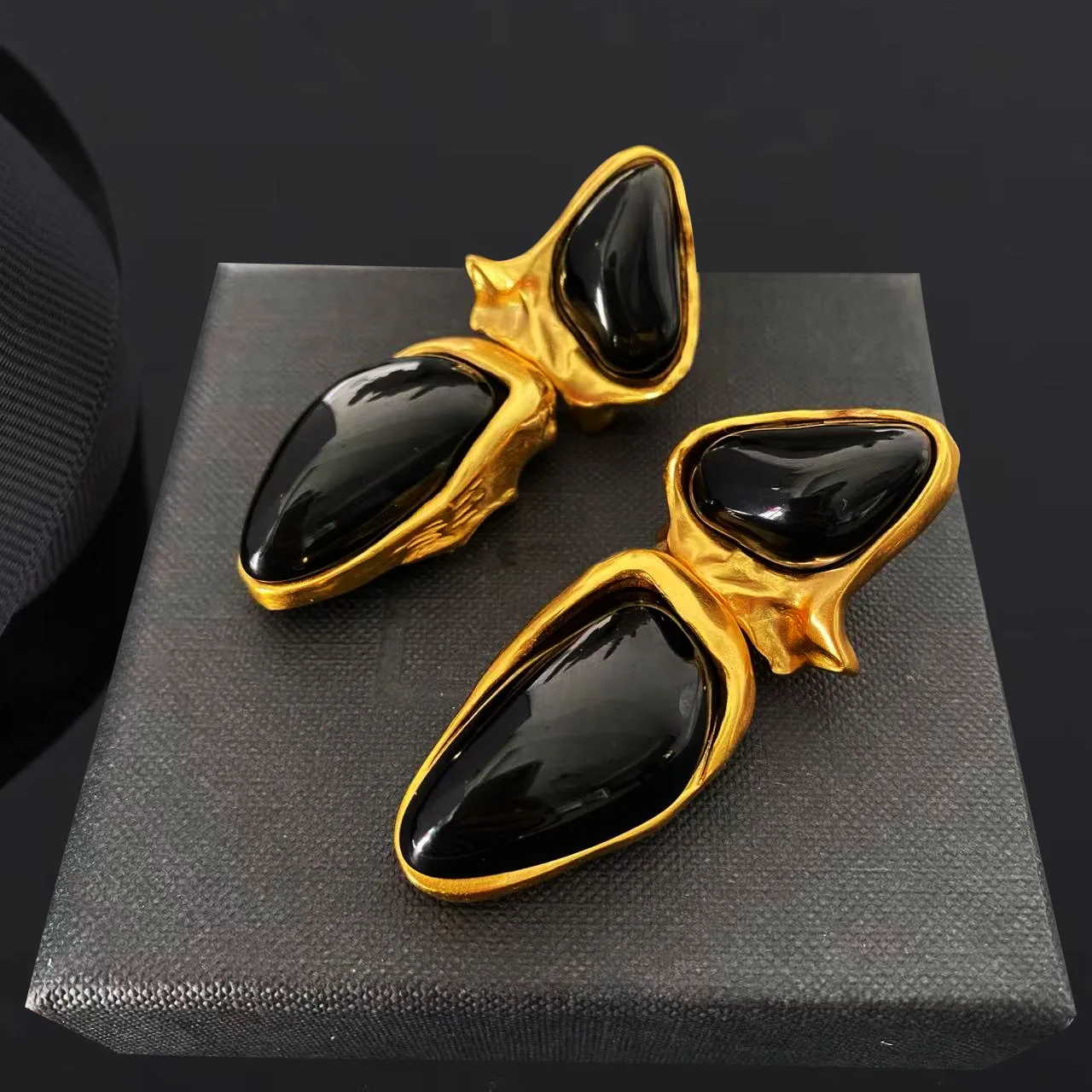 New Jewelry & Accessories Retro Style Black Resin Geometric Shaped Ear Clip Earrings For Women's Parties & Gifts