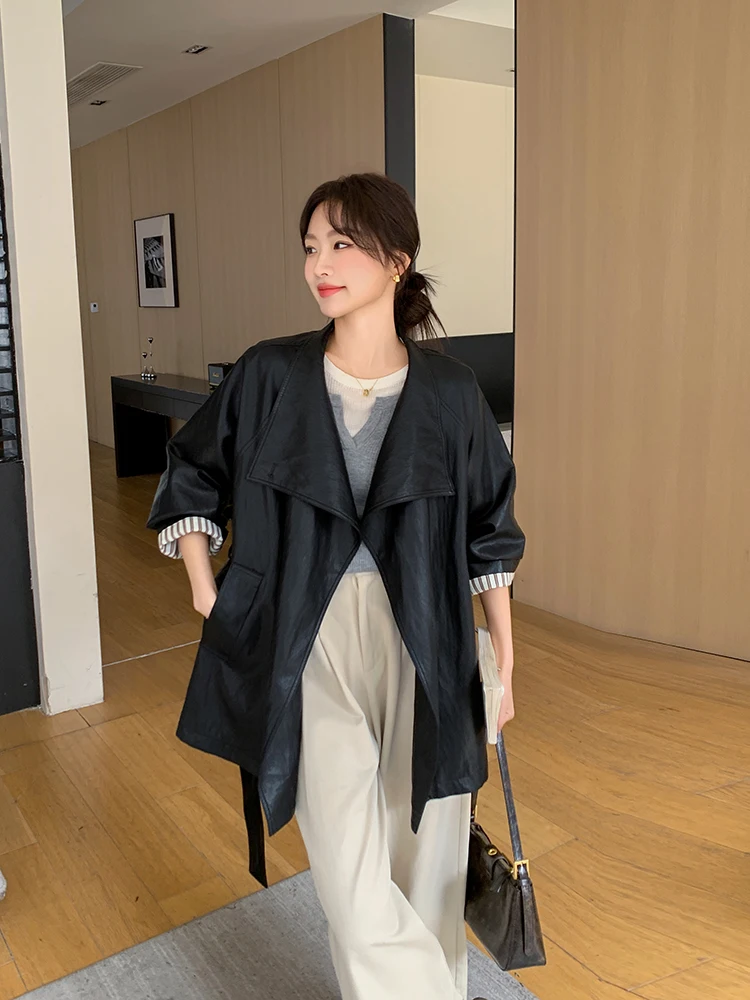 

Retro Women's Black Leather Button Loose Lace-up Leather Jacket Autumn Winter Long Sleeve Versatile Pu Coat 2025 Casual Street