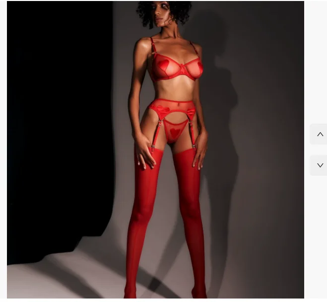 

Комплект нижнего белья в форме сердца, женское прозрачное экзотическое нижнее белье, бюстгальтер из 4 предметов, пояс с подвязками, стринги, чулки, романтическая ночная рубашка на день Святого Валентина