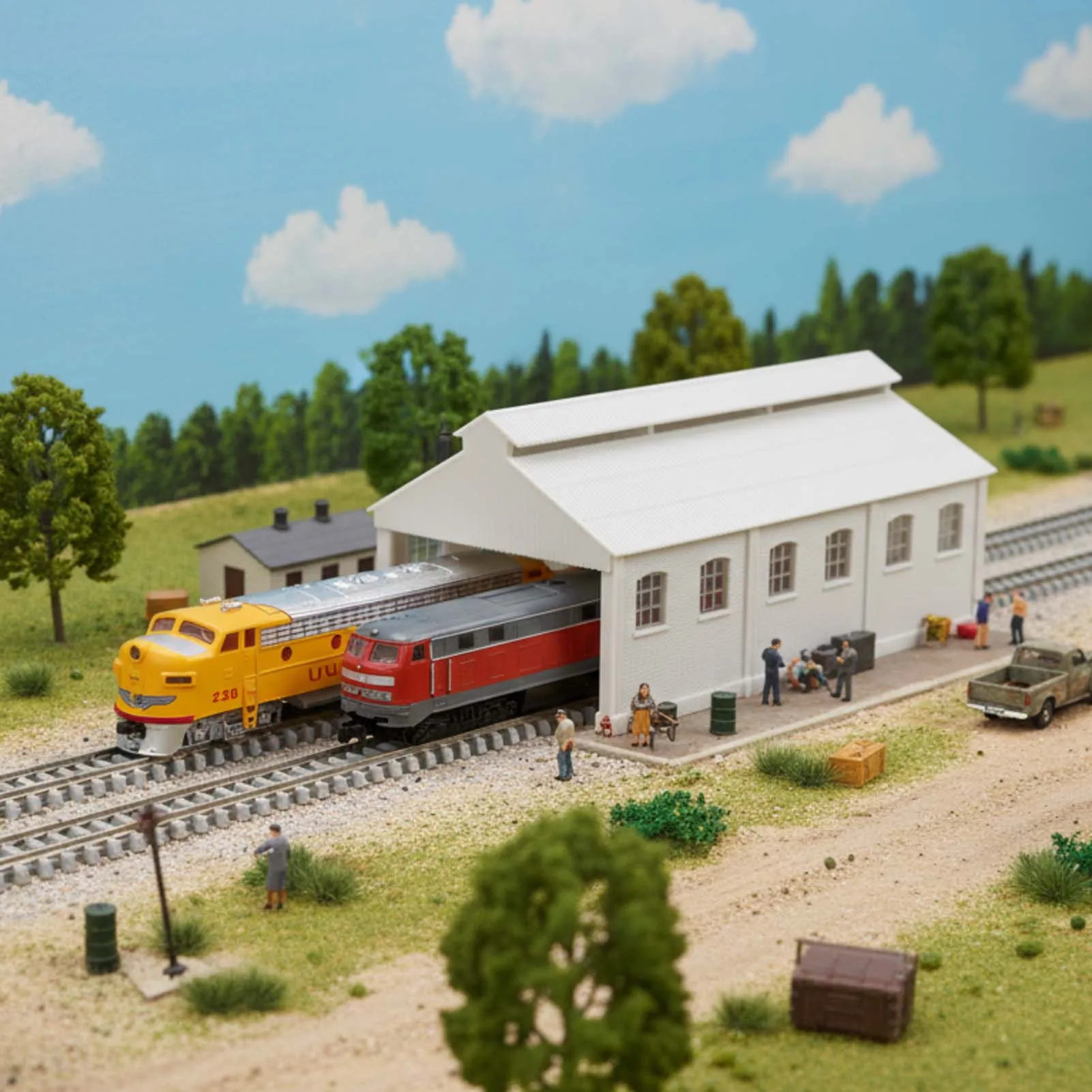Evemodel JZN5531 N Scale 1:160 Not-built Loco Maintenance Building Service Shop for Model Railroad