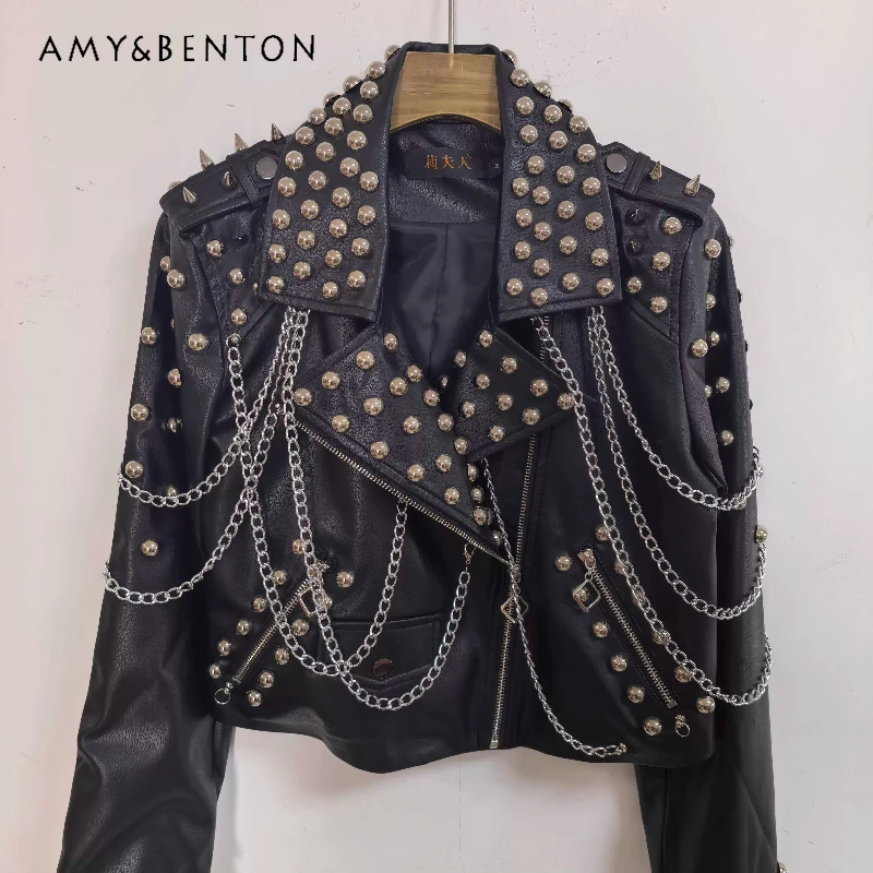 

Панк-готическая темная куртка из искусственной кожи с цепочкой и заклепками, женское пальто 2026, весеннее новое милое крутое уличное рок-локомотив, короткие пальто, женские
