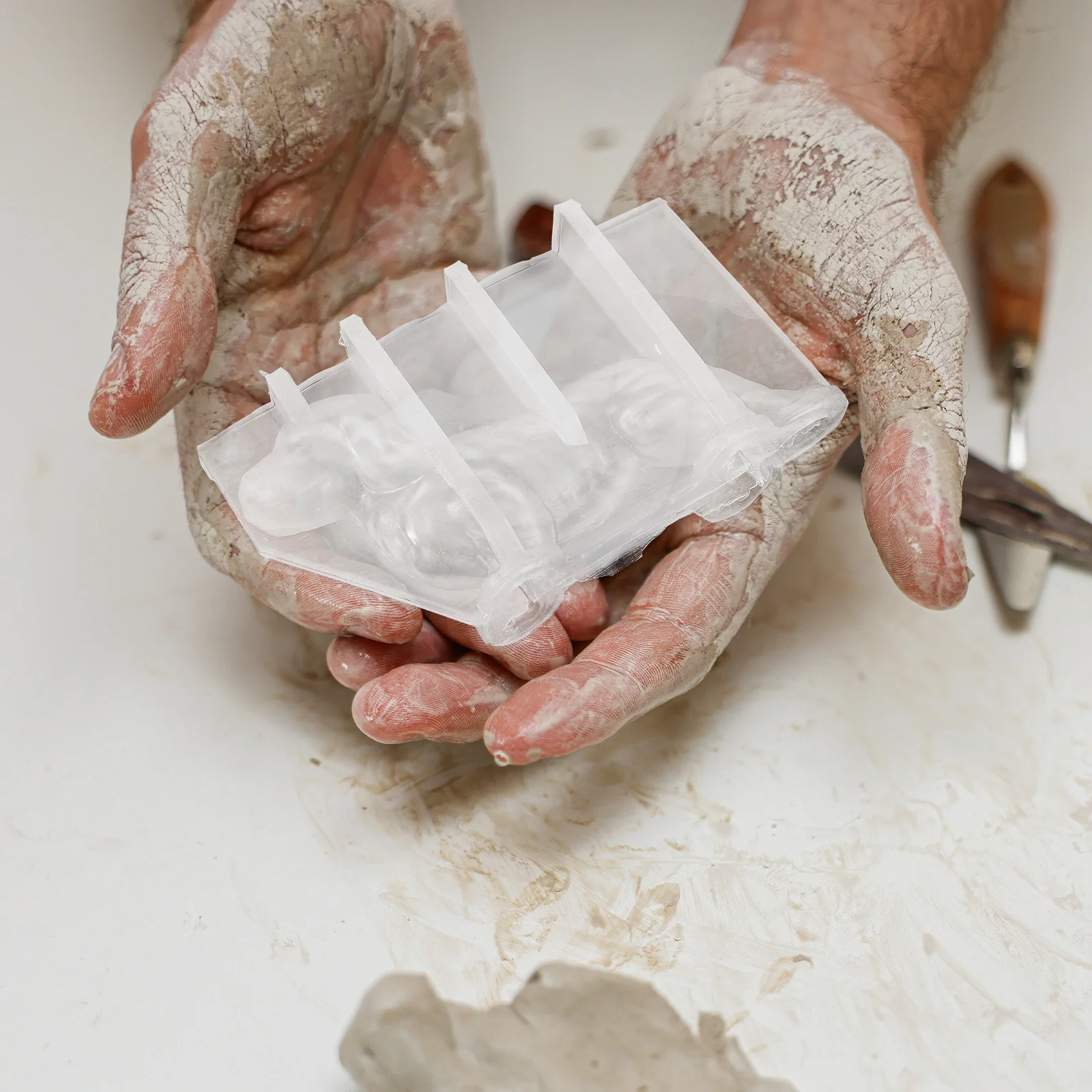 

1PC Dog Shaped Silicone Mold for Crafts Epoxy Resin Decor Flexible Easy Demoulding Pet Gift Dog Decorative Accessory