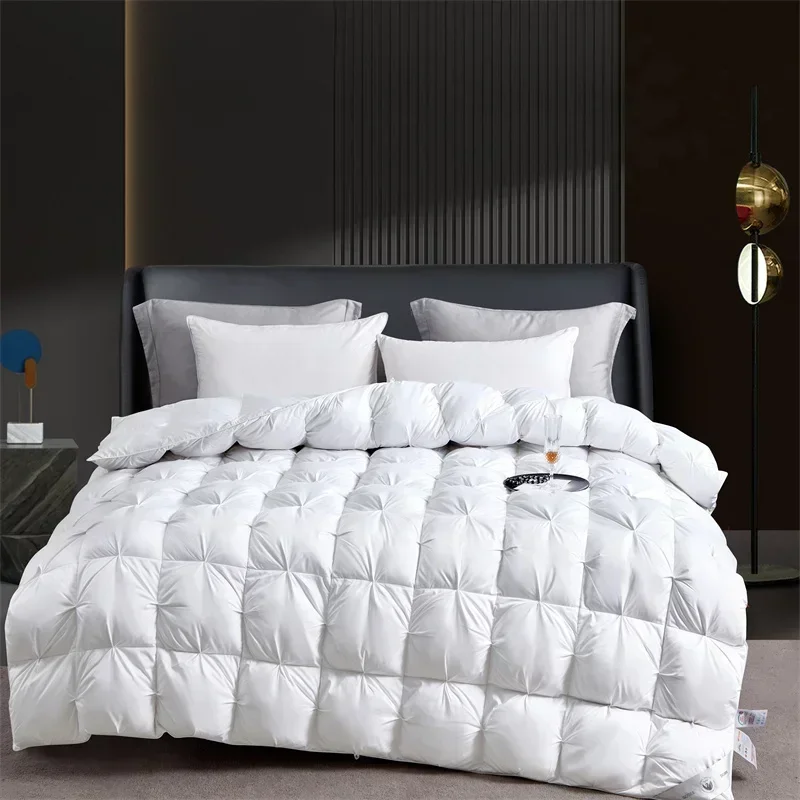 100% White Goose Down Quilt Quilts Warm Feather Duvet Cozy Lightweight Winter Queen Comforter Pinch Pleated Bedroom Stuff Gift