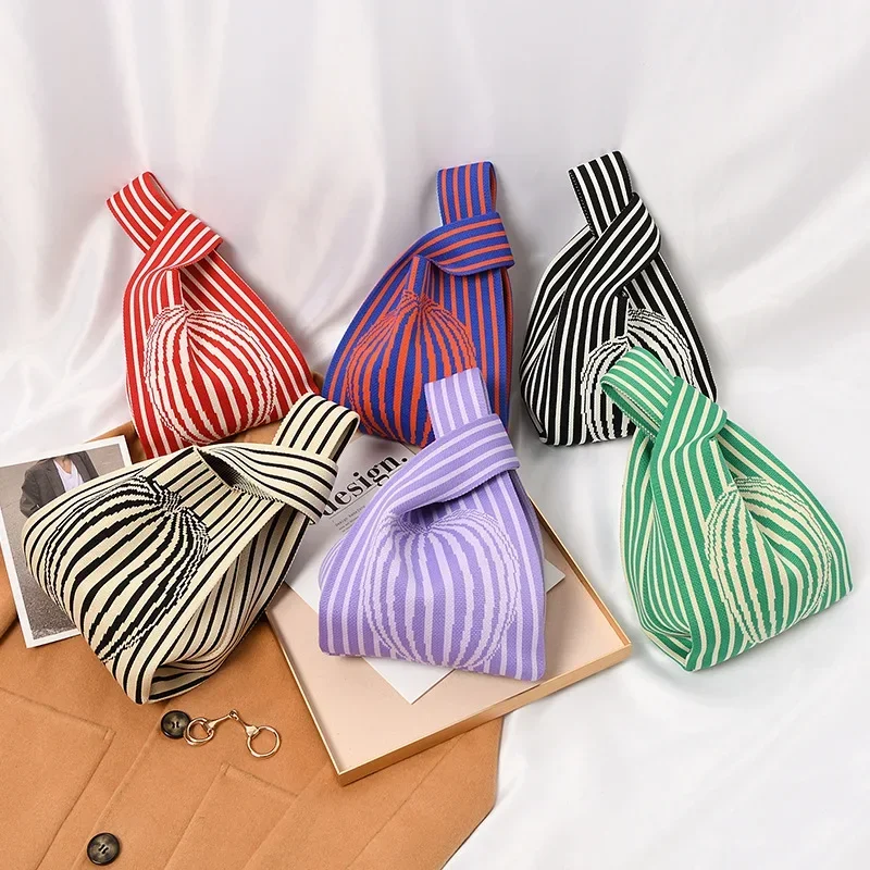 

INS Internet Celebrity Handbag Women Knitted Wool Bucket Bag Japanese Korean Style Versatile Carrying Casual Tote Bag Lunch Bag