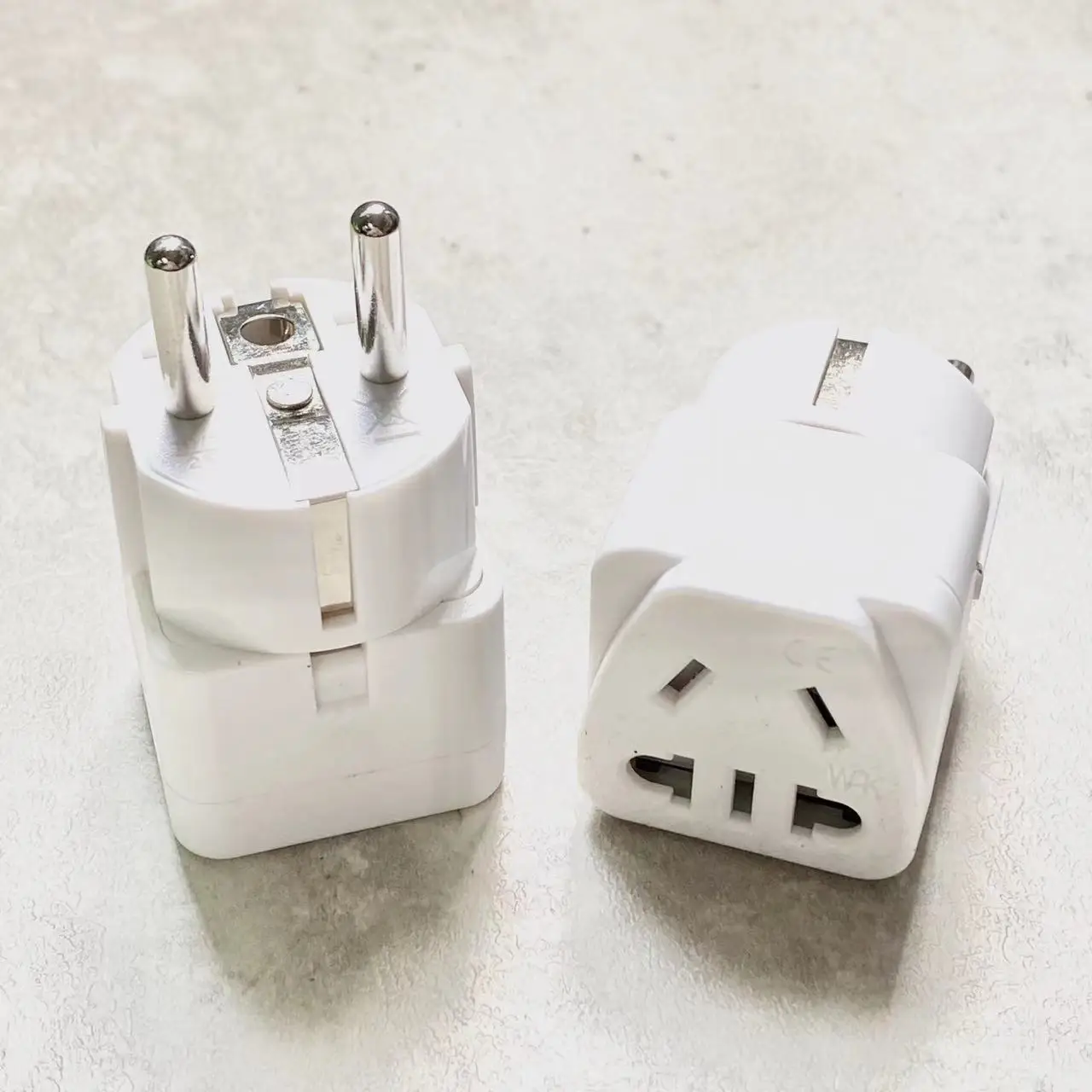 

EU plug adapter CN AU Australia Type I to Type F charge power plug socket travel European Korean conversion adapter