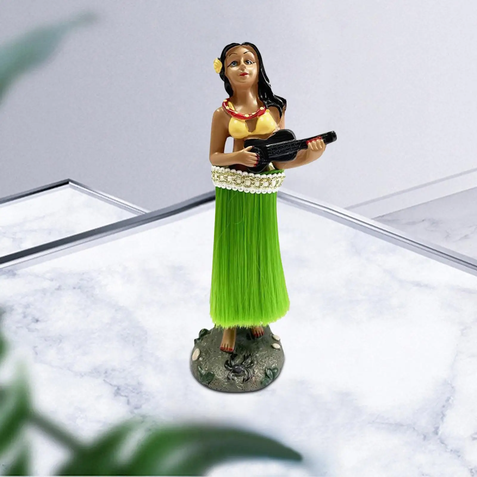 Hawaiian Hula Girl Dashboard Doll con Ukulele Gifts 16cm Car Dashboard Bobble Head Decoration Bobblehead for Home Car Ornaments