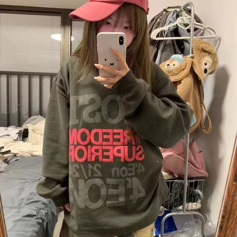 Y2k الأمريكية خمر كم طويل تي شيرت المرأة عادية إلكتروني طباعة الشرير نمط قمة الشارع الشهير ريترو الهيب هوب 2025 الخريف