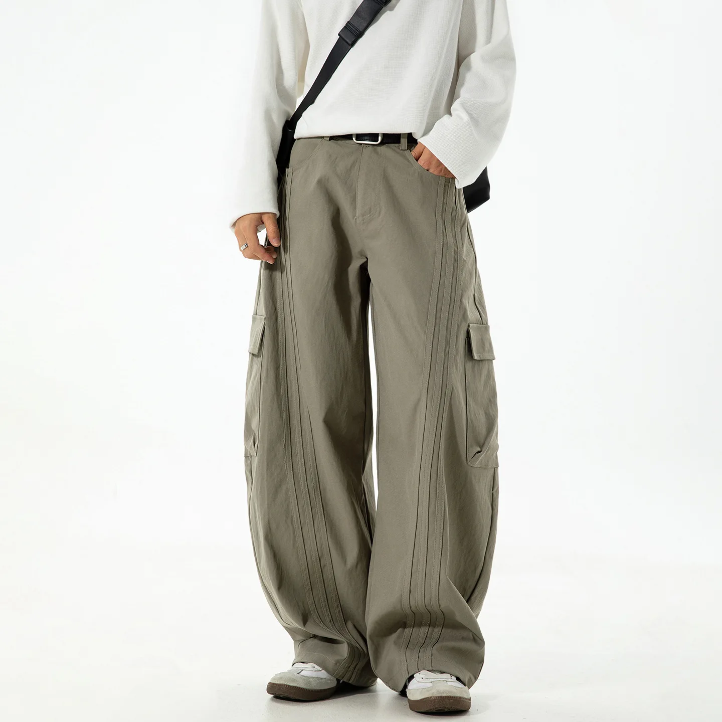 American Style Vintage 2025 New Fashion Men's Solid Color Multi Pocket Casual Trendy Wide Leg Cargo Trousers Male Bottom Clothes